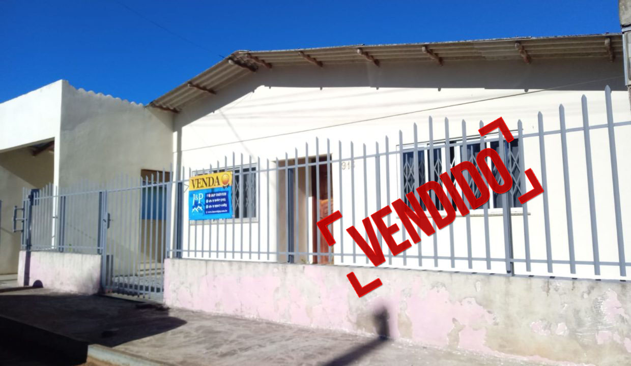 3 CASAS NO LOTE / BAIRRO SÃO SEBASTIÃO